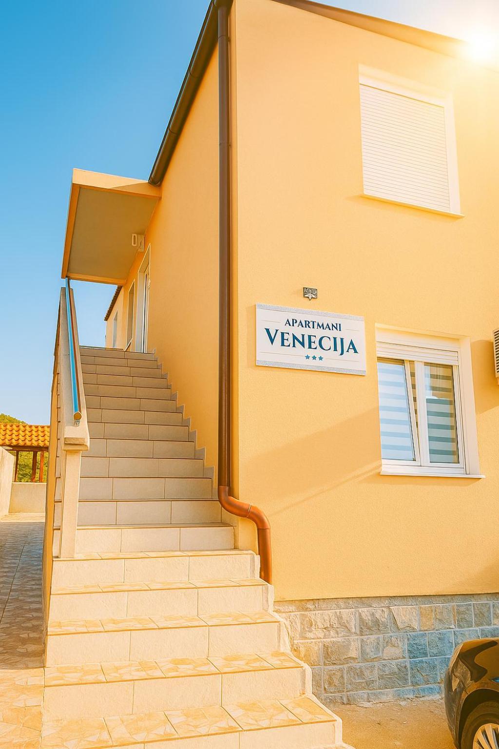 Venecija Будва