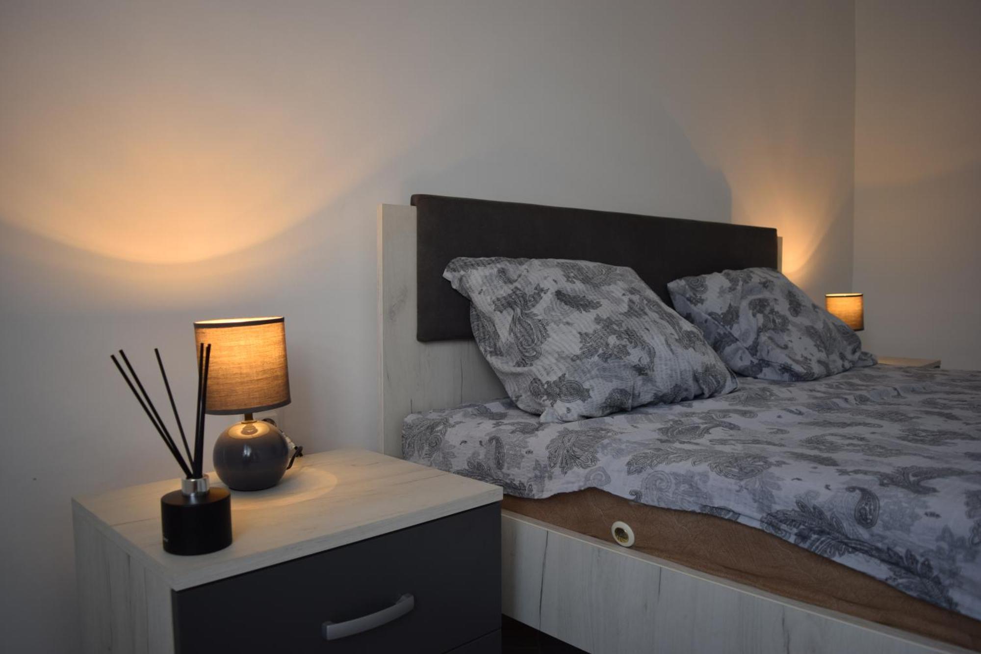 Venecija Apartman *