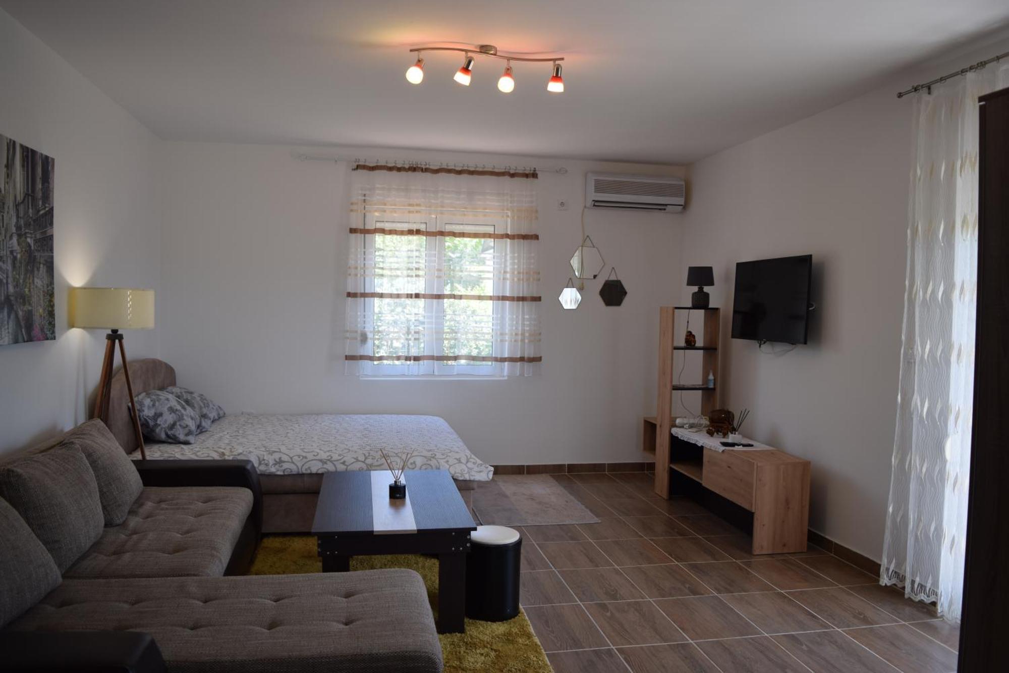 Apartman Venecija *